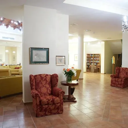 Enalion Suites Hotell 3*