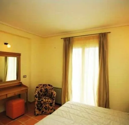 Hotel Enalion Suites 3*