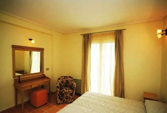 Отель Enalion Suites 3*
